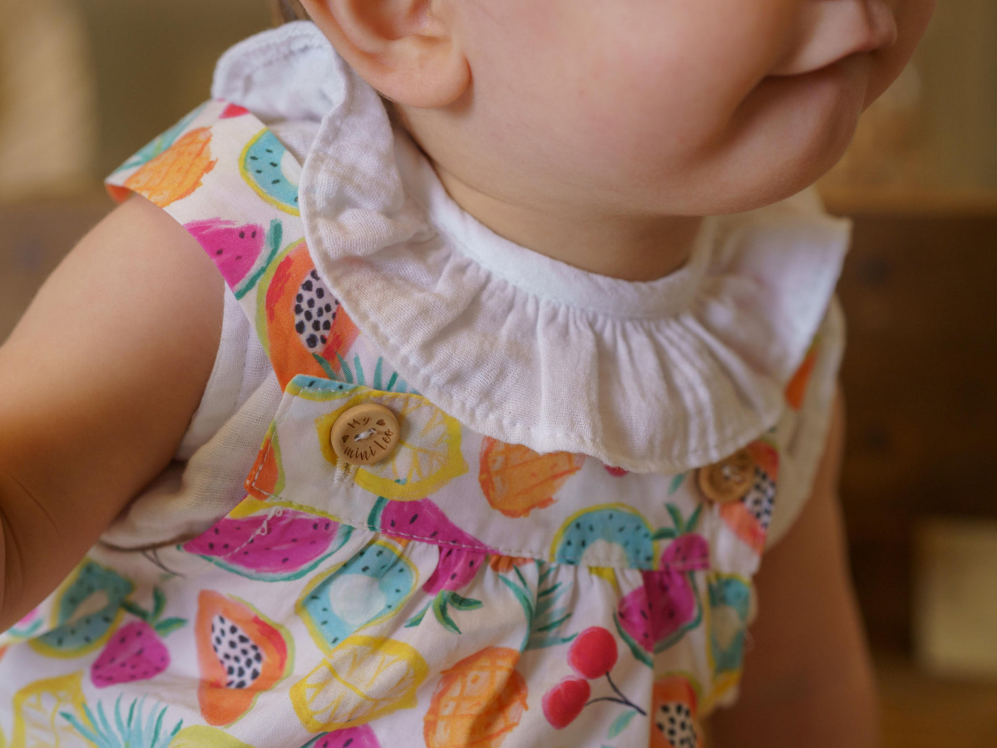 Camisa sin mangas bambula blanca cuello volante