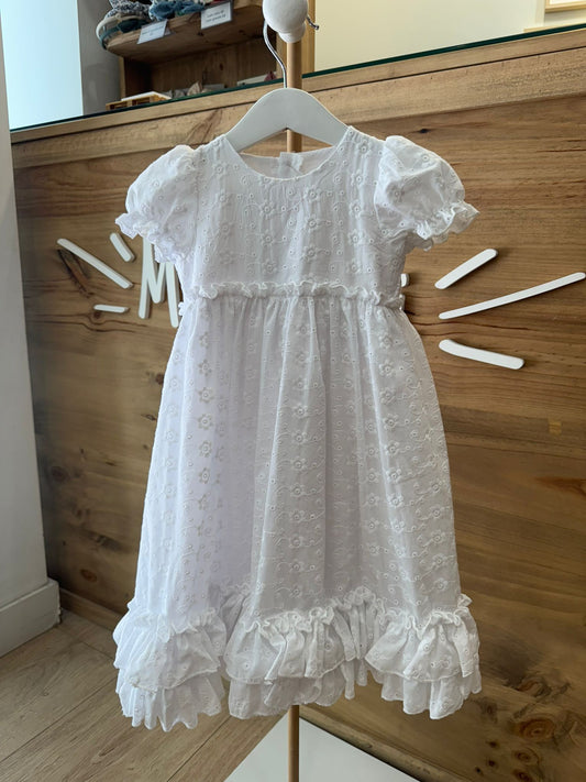 Traje de flamenca blanco perforado 2