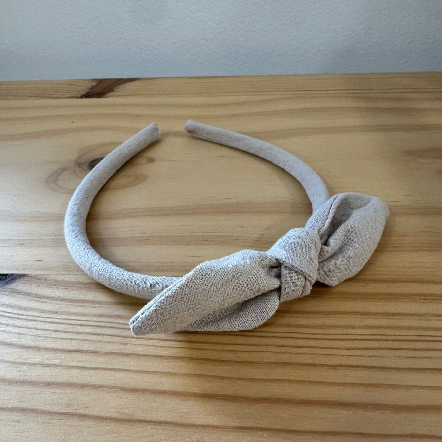 Diadema Lazo Abeto Beige