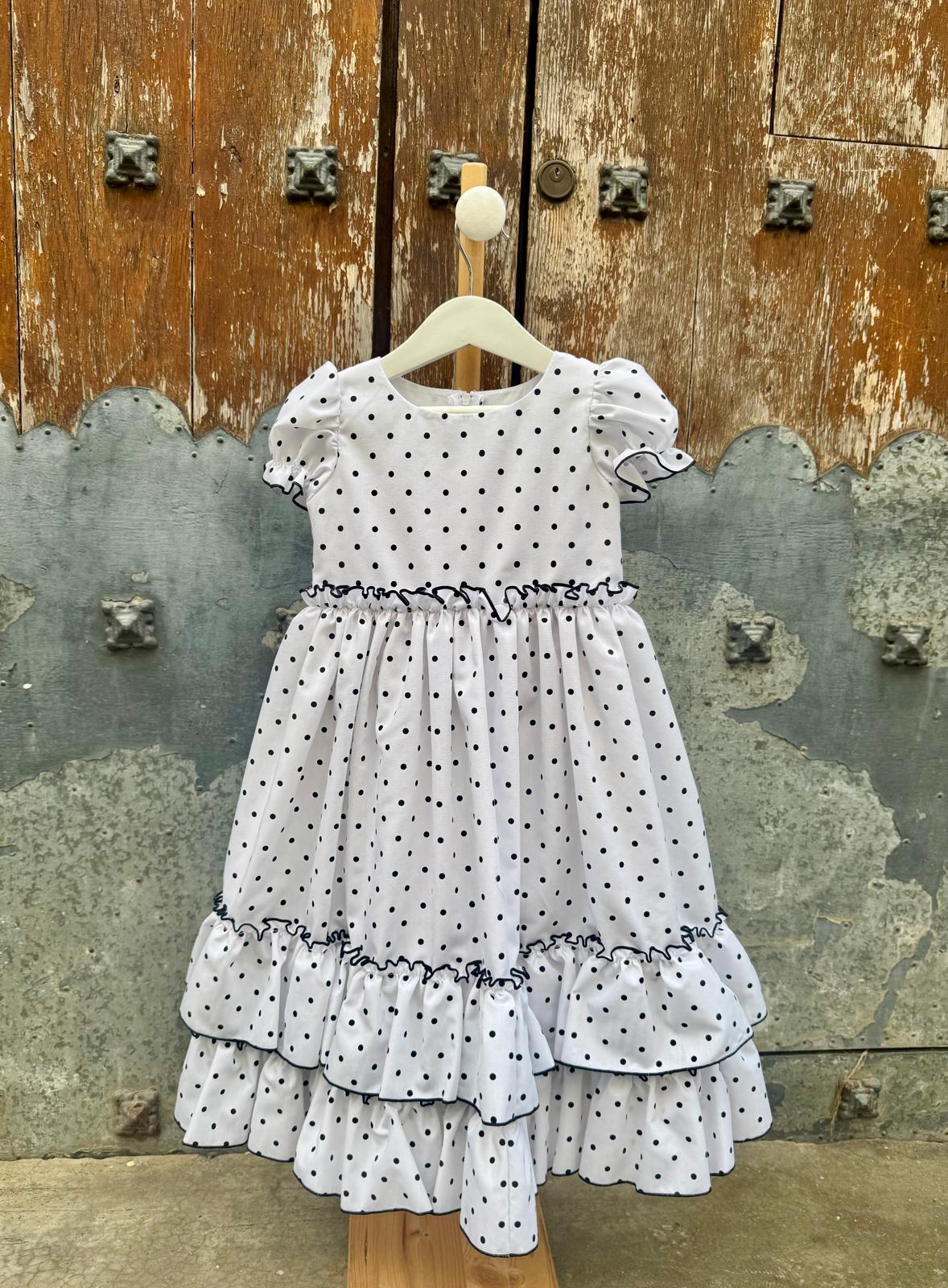 Traje de flamenca lunar negro