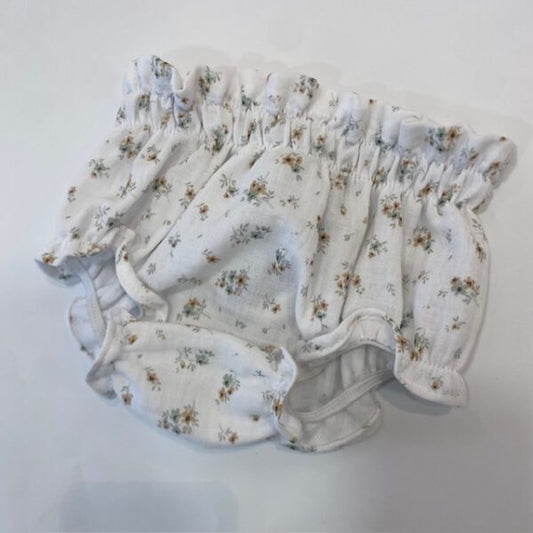 Cubrepañal Bambula Blanca con florecitas